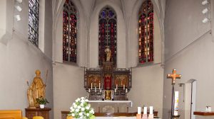 © HP Jans | Chorraum mit Hochaltar