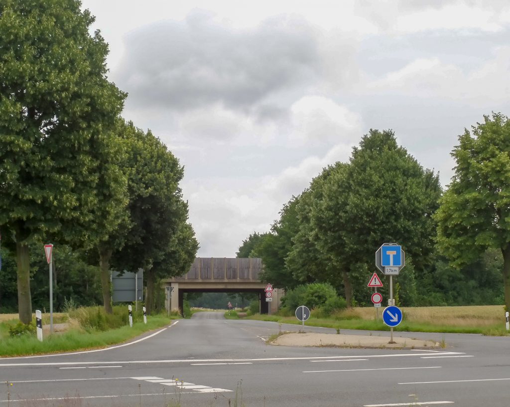 © Markus Zander | Autobahnbrücke nach Borschemich