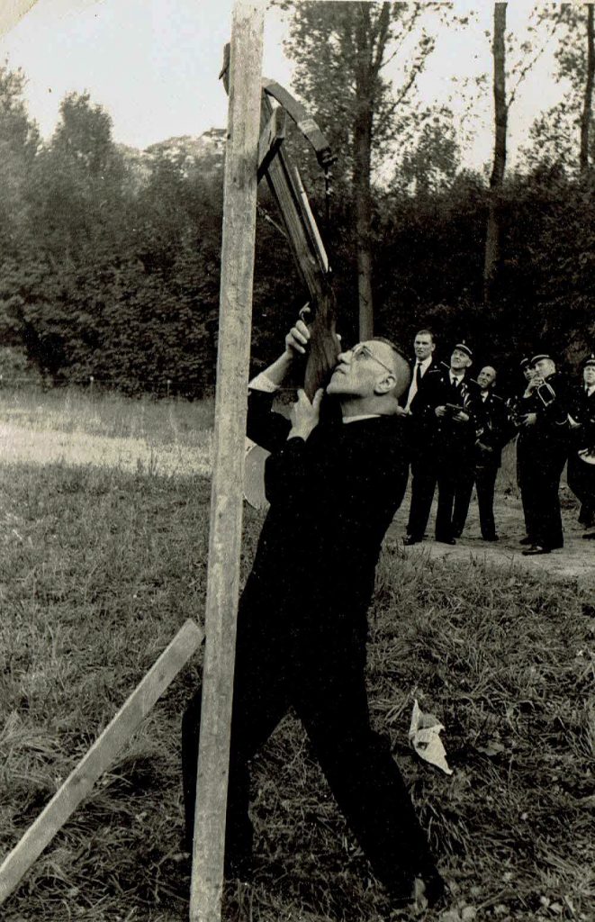 © Hans Walter Corsten | Bernhard Zabel | Vogelschuss 1964