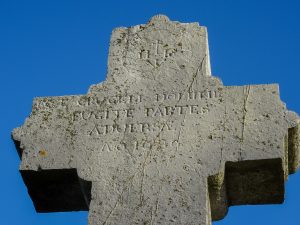 © Wolfgang Lothmann | Hagelkreuz, Inschrift auf Kreuzrückseite 2019