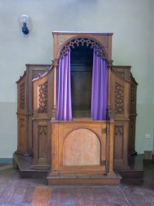 © Martina Pohl-Elser | Beichtstuhl