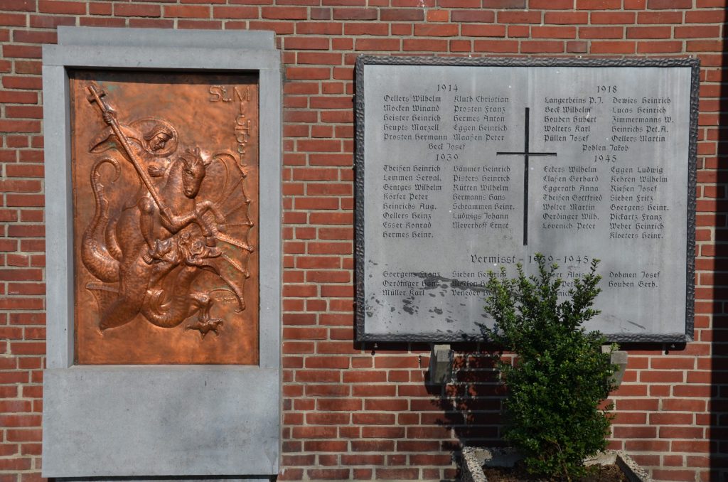 © RRP | R. Recker-Proprenter | Relief-St.-Michael-Ehrenmal-der-Weltkriege