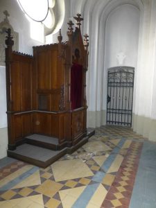 © Hans Goeres | Beichtstuhl Südseite