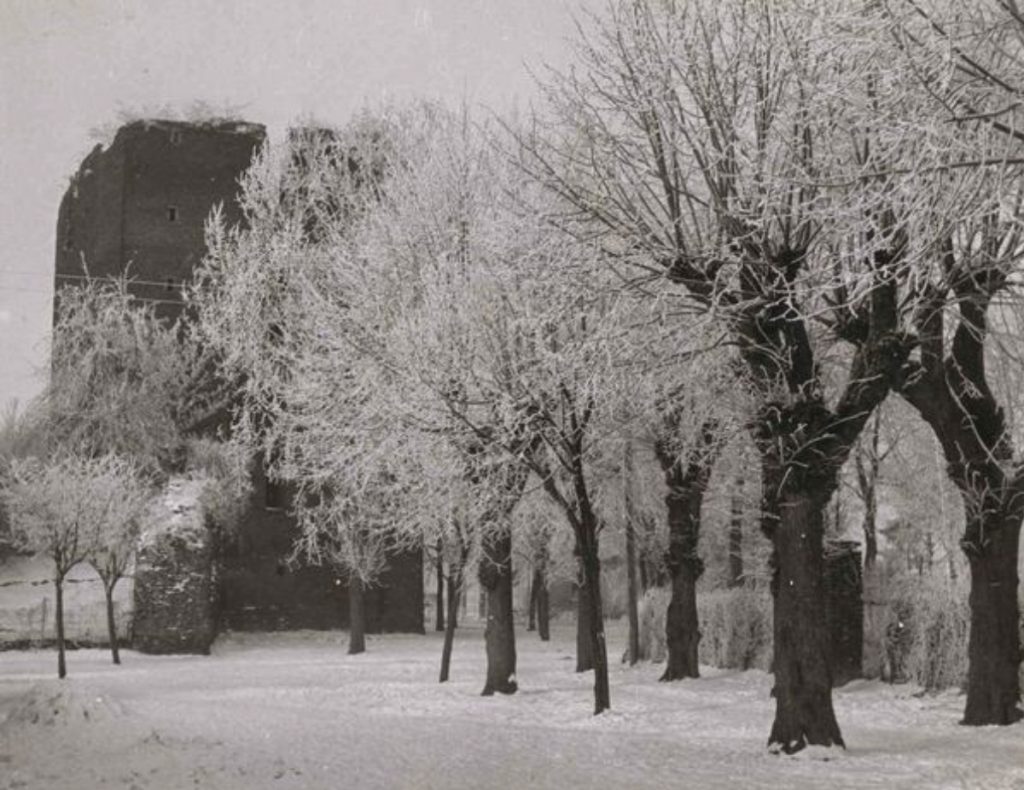 © Heimatverein der Erkelenzer Lande e. V. | Ruine in den 1930er Jahren