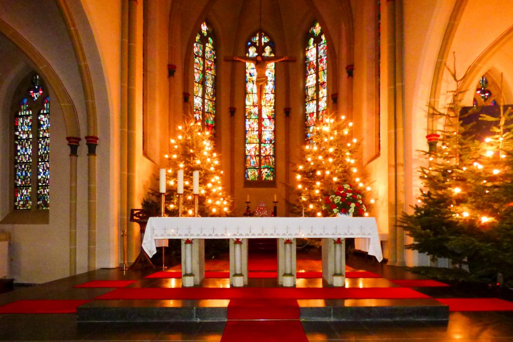 © Bernd Limburg | Holzweiler Altar zur Weihnachtszeit