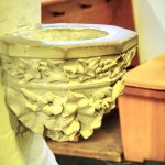 © Wolfgang Lothmann | Weihwasserbecken