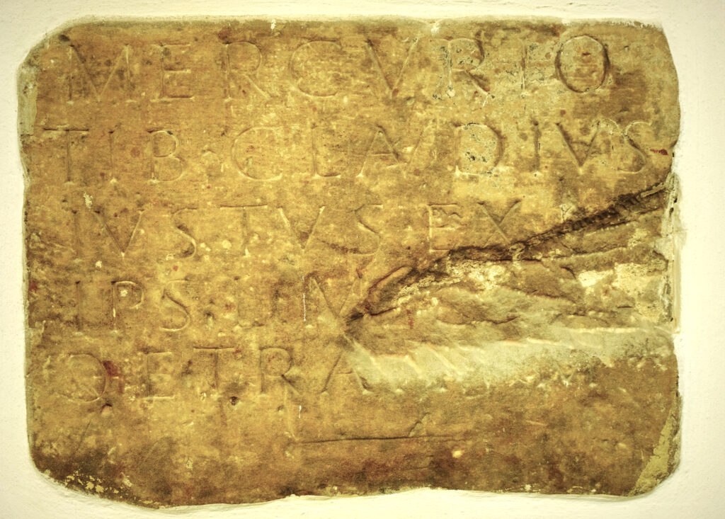 WOFGANG LOTHMANN | Kirche Holzweiler Weihestein