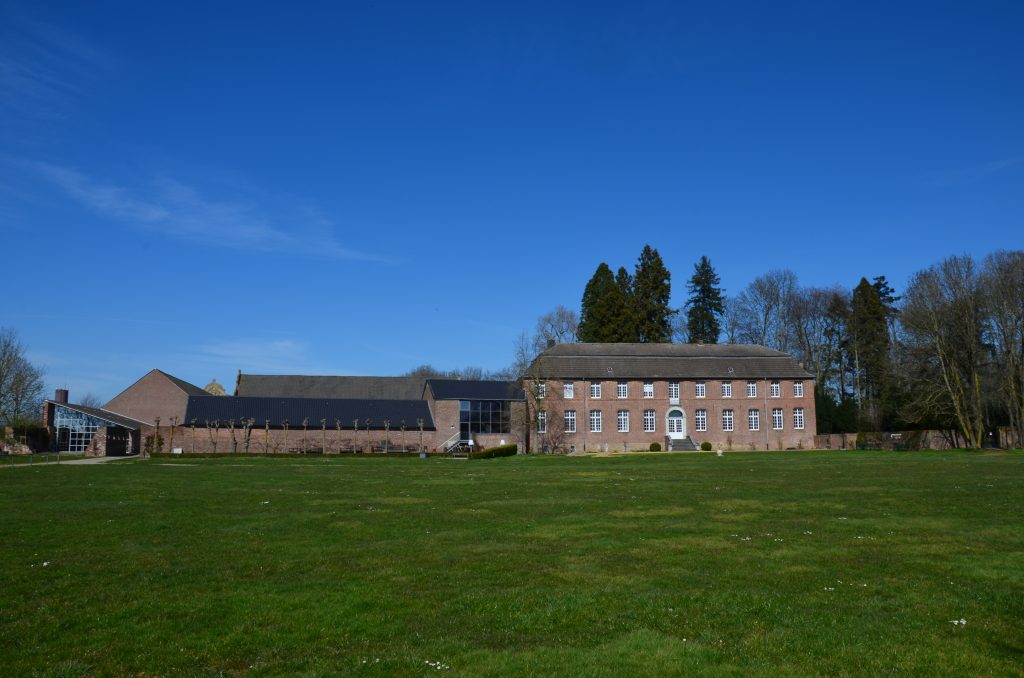 © R.R.P. | R. Recker-Proprenter | Kreuzherrenkloster