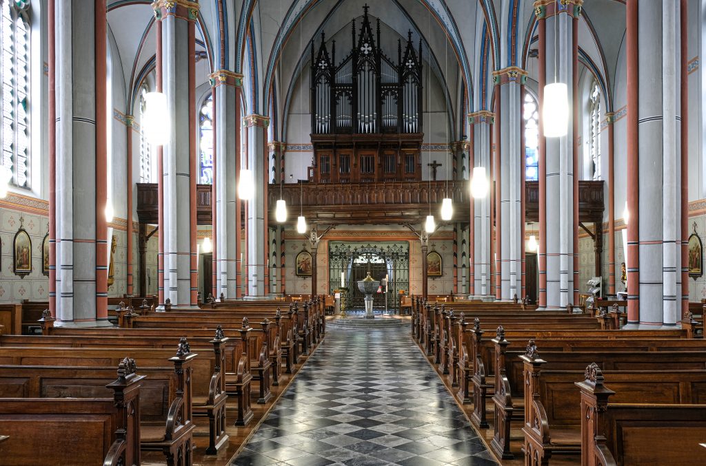 © Wolfgang Lothmann | Kirchenschiff