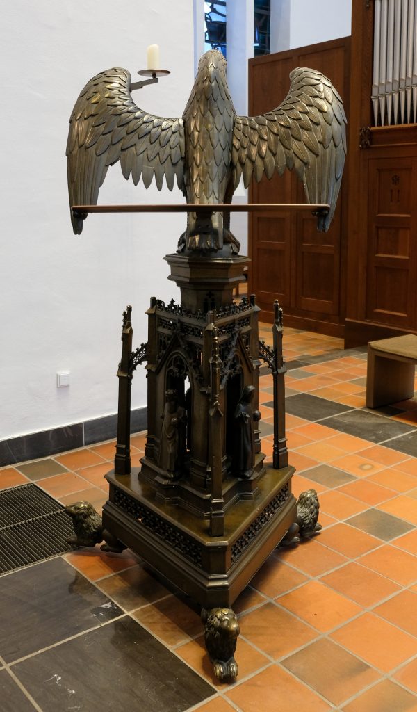 © Wolfgang Lothmann | Adlerpult