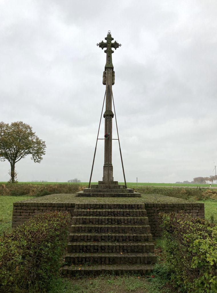 © Wolfgang Lothmann | Hagelkreuz Gesamtansicht