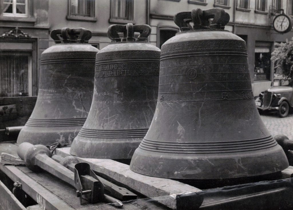 © Pfarrarchiv St. Lambertus Erkelenz | Glockenabtransport 1942