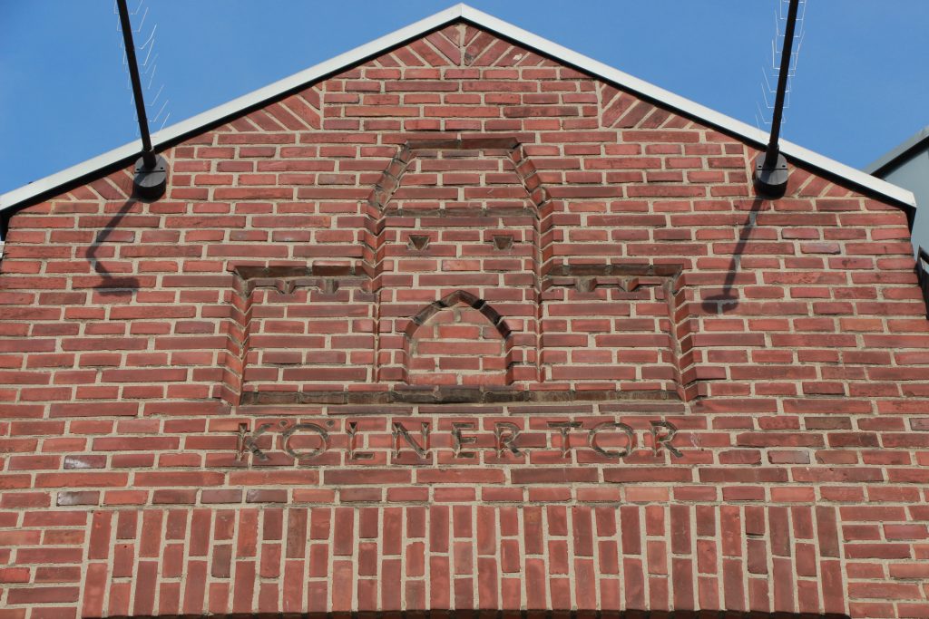 © Heimatverein der Erkelenzer Lande e. V. | Ingrid Hagel | Hausgiebel -Koelner-Tor-2