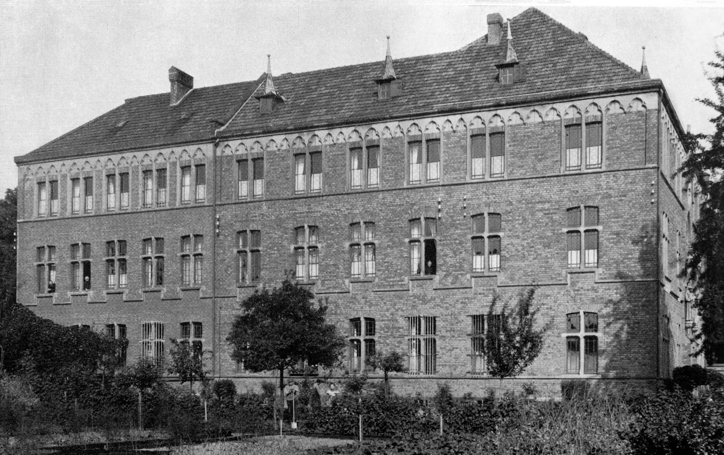 © Bernd Finken | Herm-Josef-Krankenhaus vor 1945