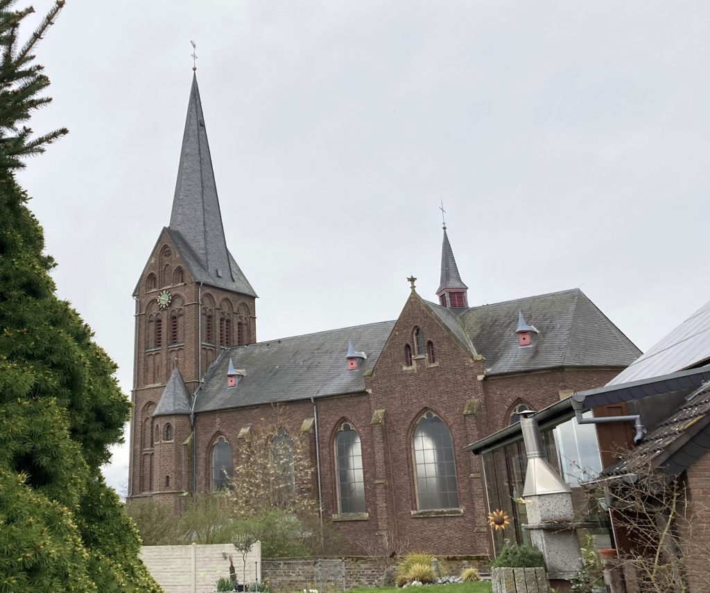 © Wolfgang Lothmann | Kirche von der Ostseite