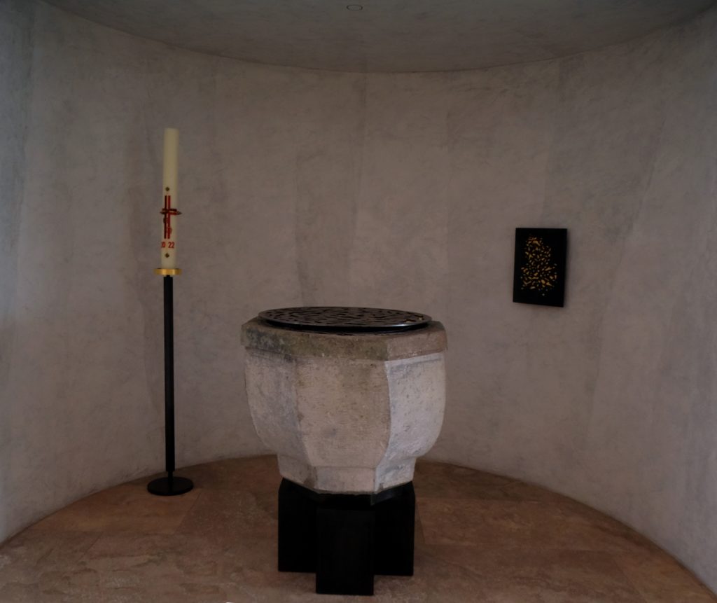 © Wolfgang Lothmann | Taufbecken