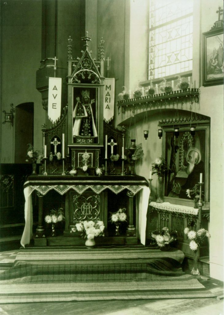 © Heinz Peters | unbekannt | Alte Kirche Marienaltar
