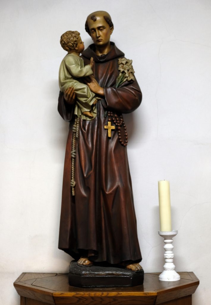 © Wolfgang Lothmann | Antonius von Padua, Gipsfigur unter der Orgelempore