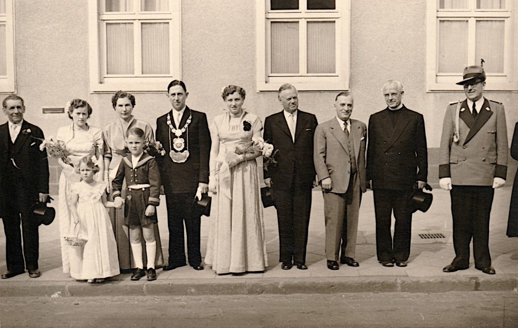 1954 Wiggers mit Schützenkönig Konrad Gatzen