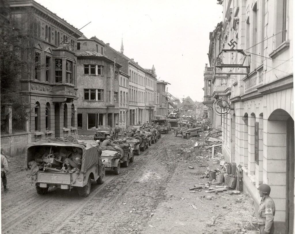 © Archiv Heimatverein | Die Alliierten erobern Erkelenz