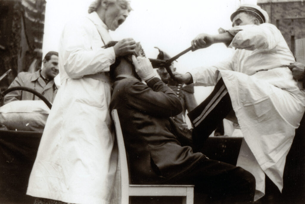 © EKV | unbekannt | 1952 Dr. Fopp Zahnziehen