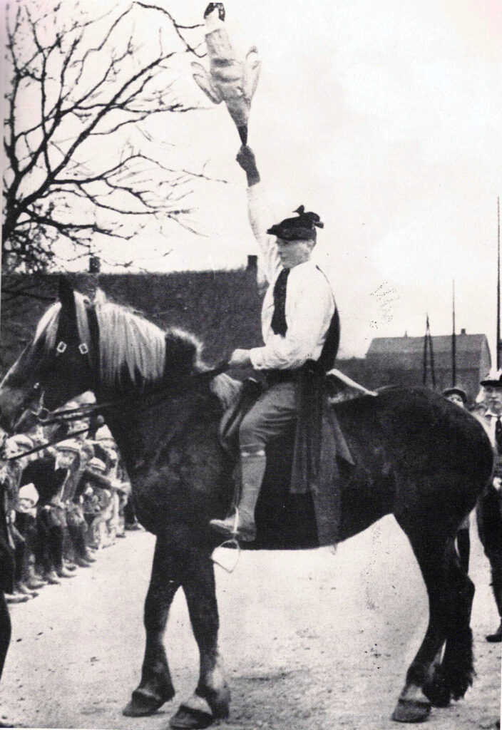 © unbekannt | Gansreiten in Nordlimburg 1935