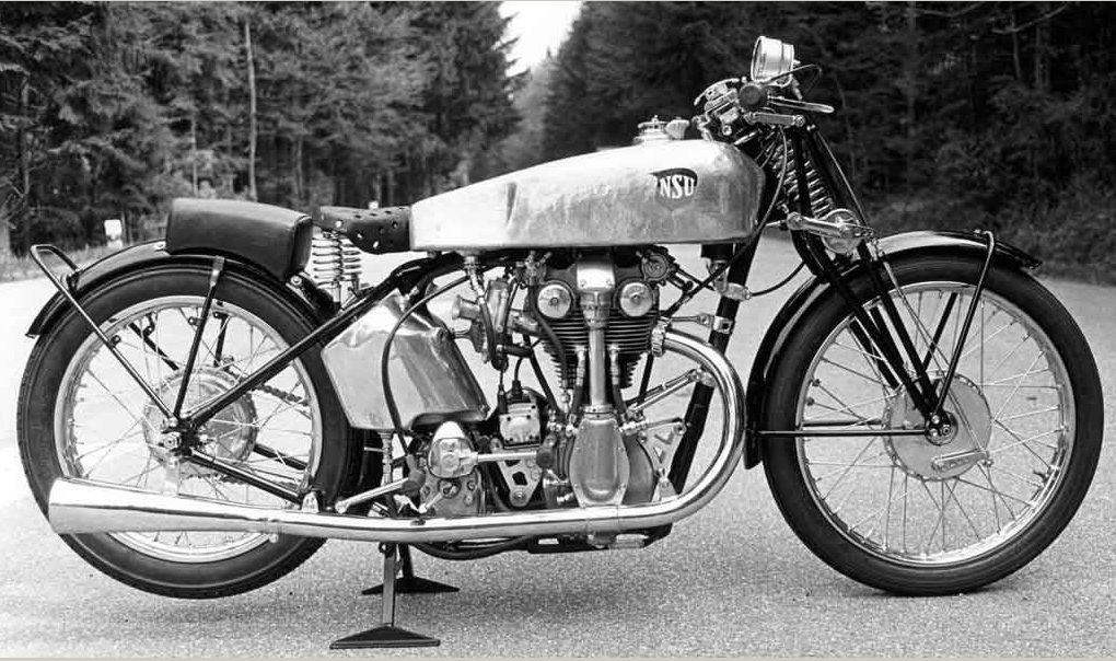 © https://de.wikipedia.org/wiki/NSU_Motorenwerke | NSU 350 DOHC