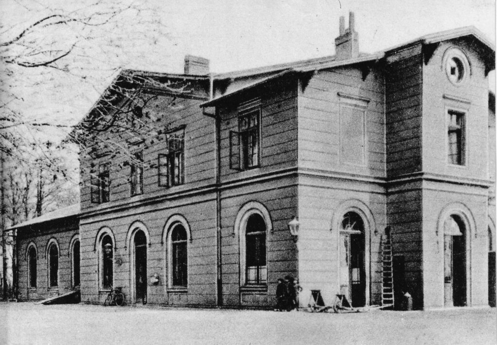 © Günther Merkens | Wilhelm Schmitter | Bahnhof Erkelenz vor 2. Weltkrieg