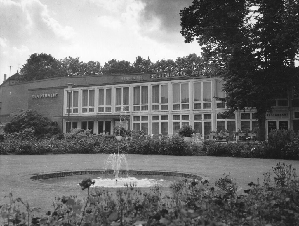 © Archiv Heimatverein | Hermann Schwingens | Stadthalle
