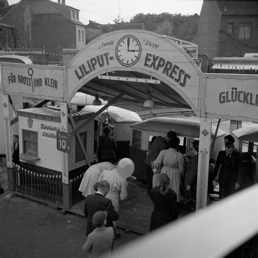 © Hans-Peter Jans | Hermann Schwingens | Kirmes 1950er Jahre