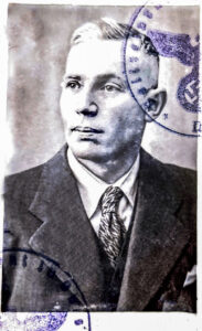 © Familie Schiefer | Passbild während der NS Zeit