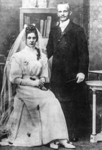 © Dr. Rainer Klügel | 1908-08-10 Reinhold und Martha Klügel - Hochzeit (3)