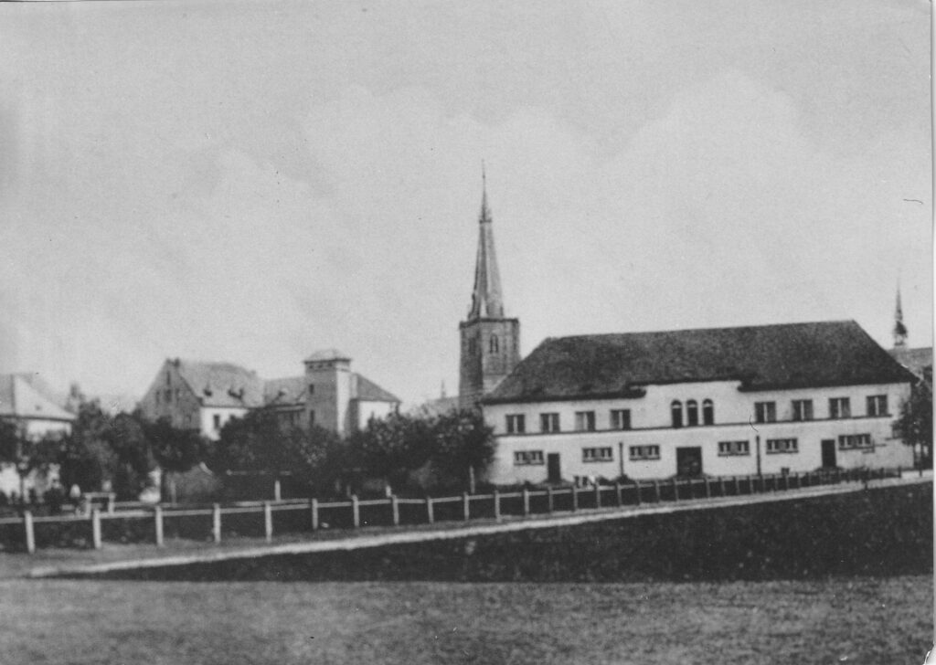 © Günther Merkens | Wilhelm Schmitter | Alte-Stadthalle-an-der-Westpromenade