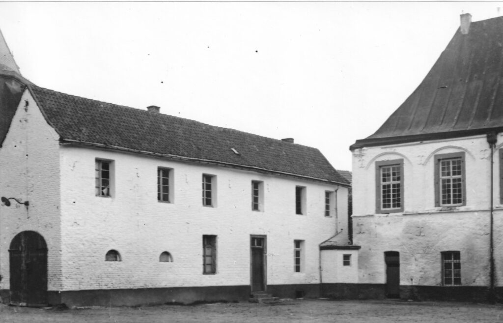 © Archiv Heimatverein | Wilhelm Schmitter | Altes Schulhaus am Markt