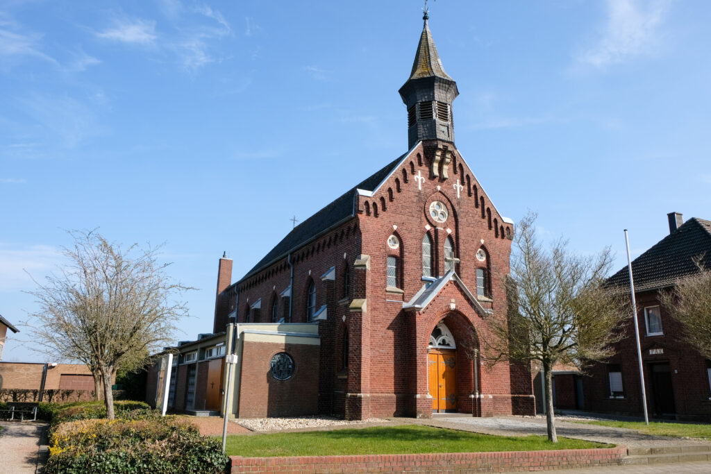 © Wolfgang Lothmann | Kirche Hl. Dreifaltigkeit