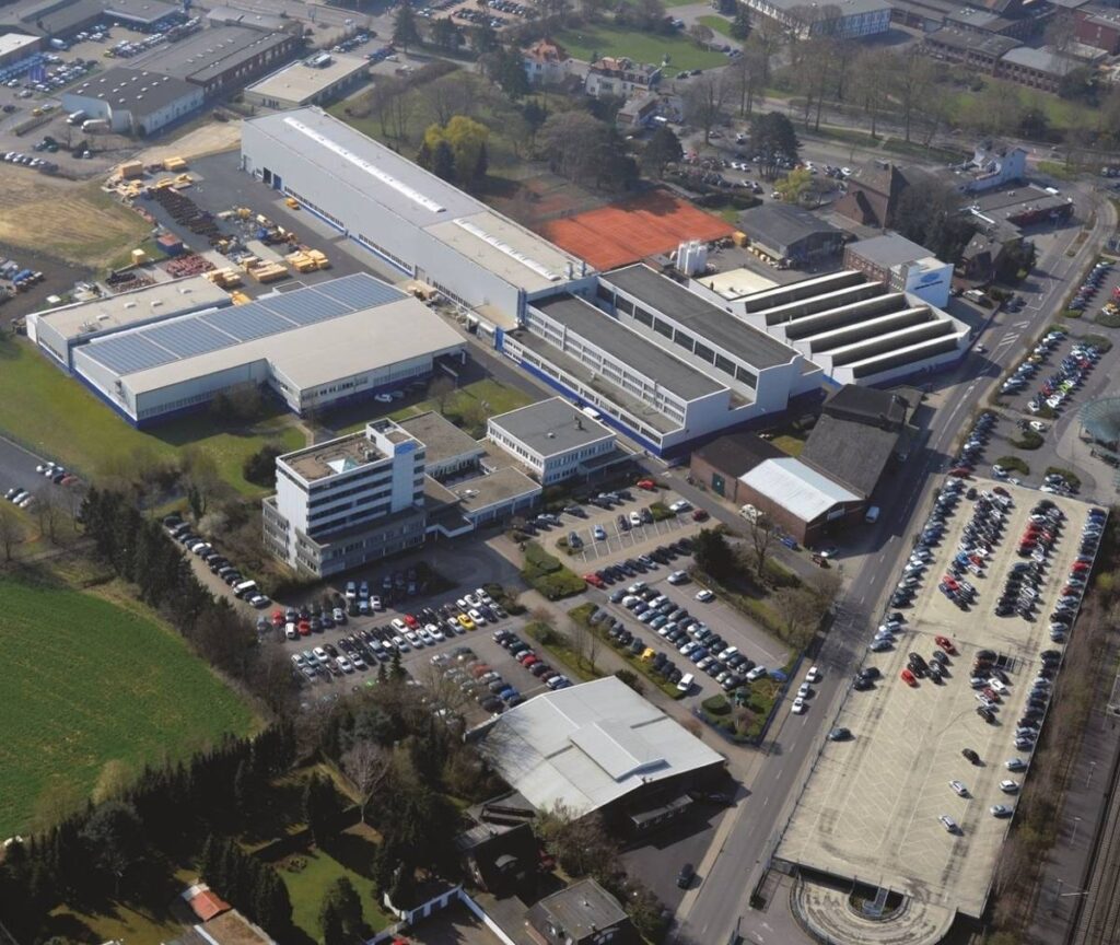 © niles-simmons.de/hegenscheidt-mfd- | Der heutige Firmenkomplex