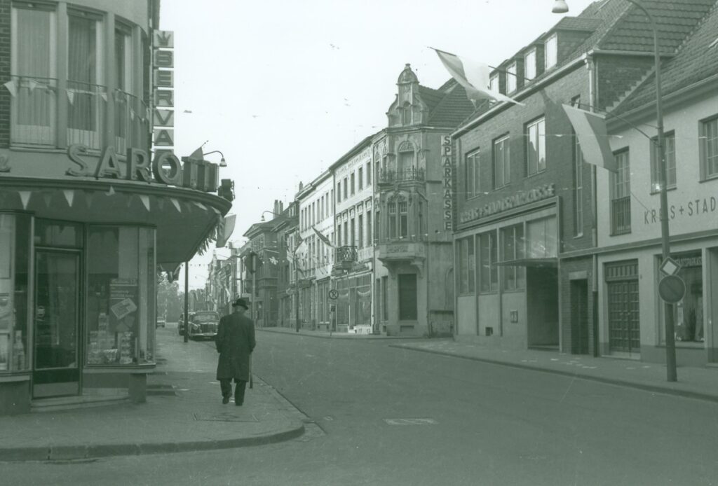 © Archiv Heimatverein | unbekannt | Kölner Straße, 1960iger Jahre