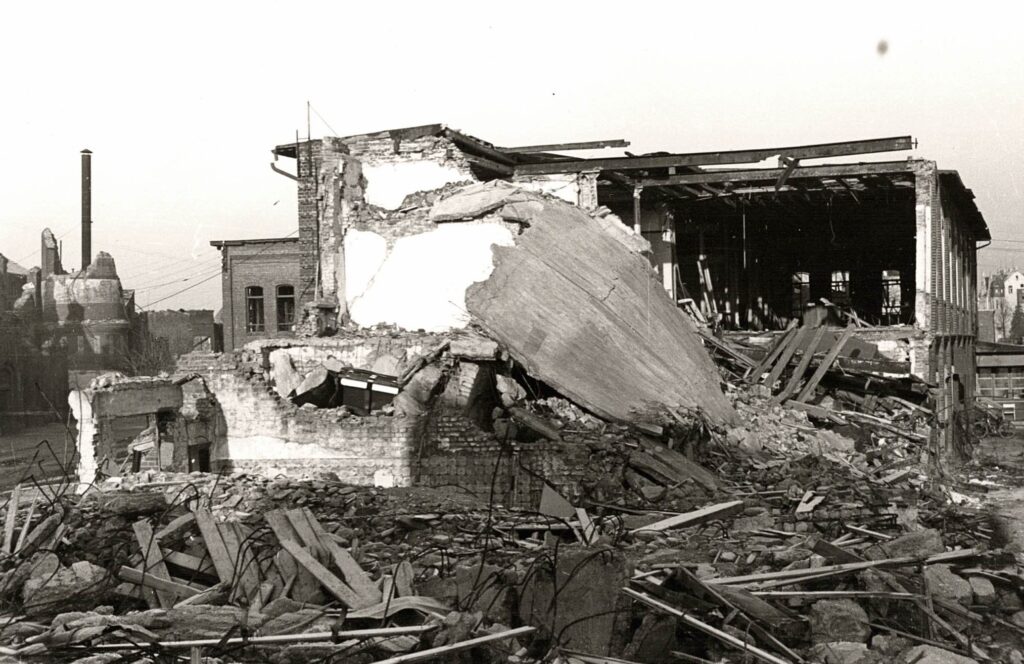 © Archiv Heimatverein | unbekannt | Truemmer_Bohr_Halle